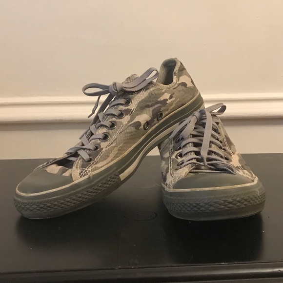 camouflage converse shoes